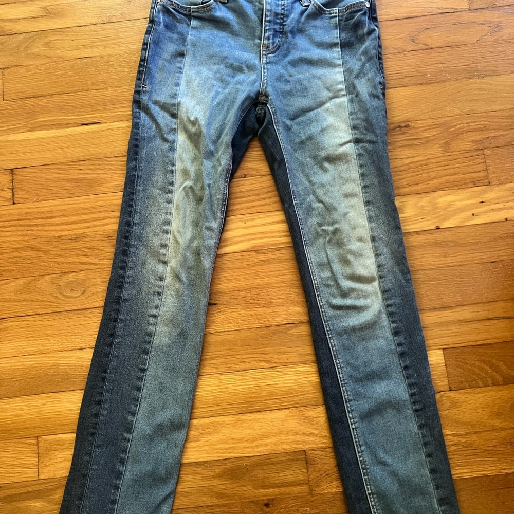 Pilcro Two-Tone Blue Ankle Jeans